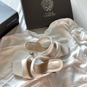 Vince Camuto White Leather Slip on Sandal